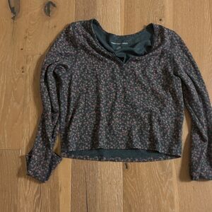 American Eagle Floral Long Sleeve Top